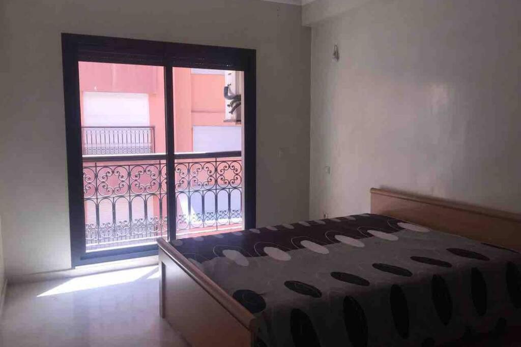 Appartement Tout Confort Avec Possibilite Transport Aeroport Marraquexe Exterior foto